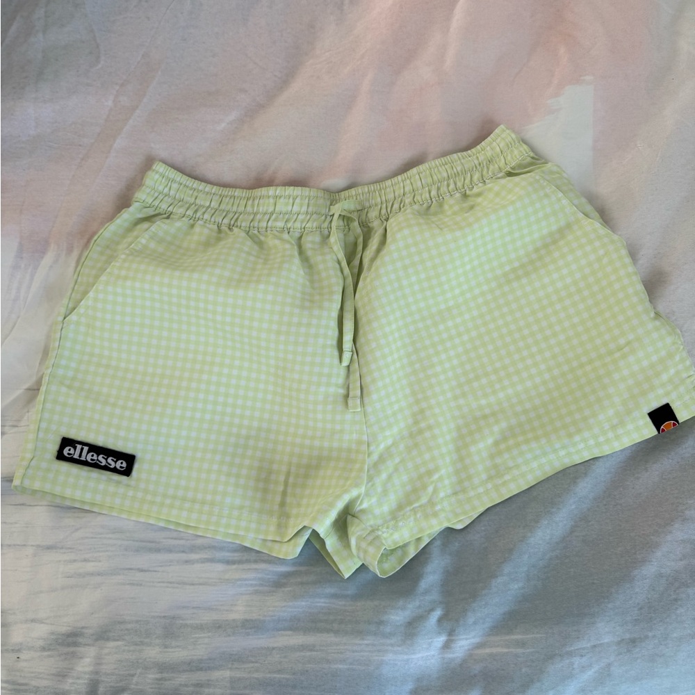 Ellesee Shorts